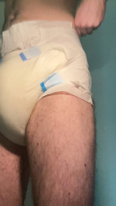 full messy diaper