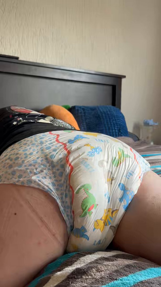 Diaper mess ASRM… 🍼🤍