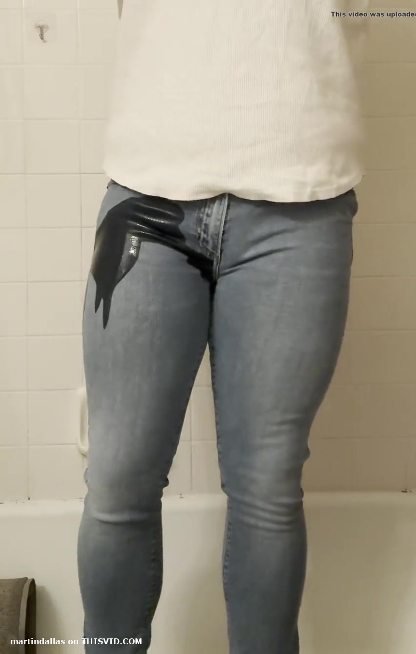 piss and fart tight jeans