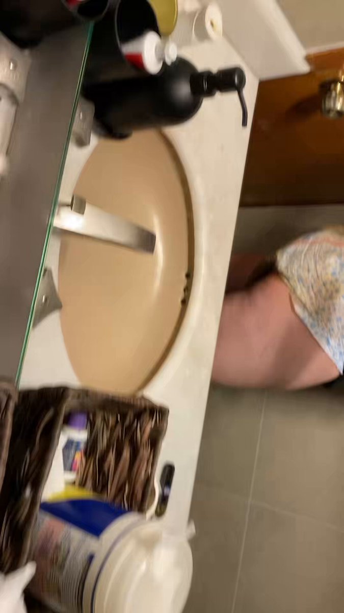 Quick soaked-diaper flash. 😈🍼